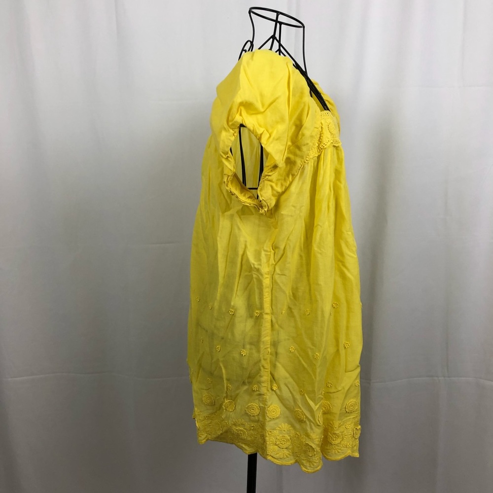 Apt. 9 yellow puff sleeve embroidered cotton top L - Picture 4 of 8
